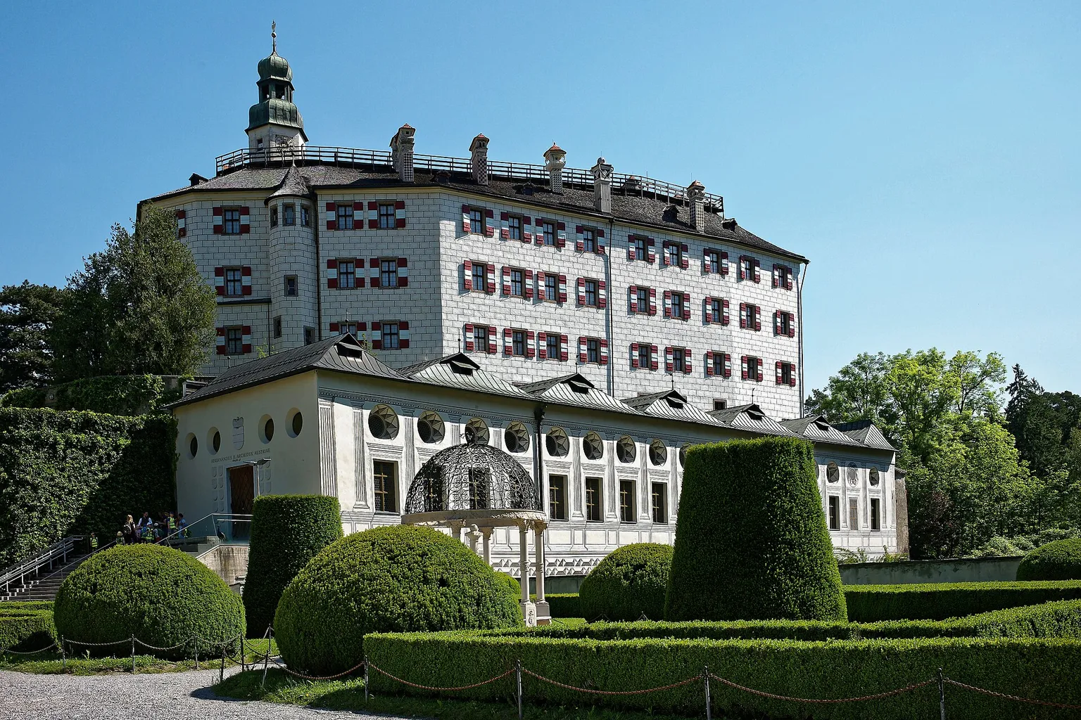 Château d'Ambras : faut-il réserver son billet à l'avance ?