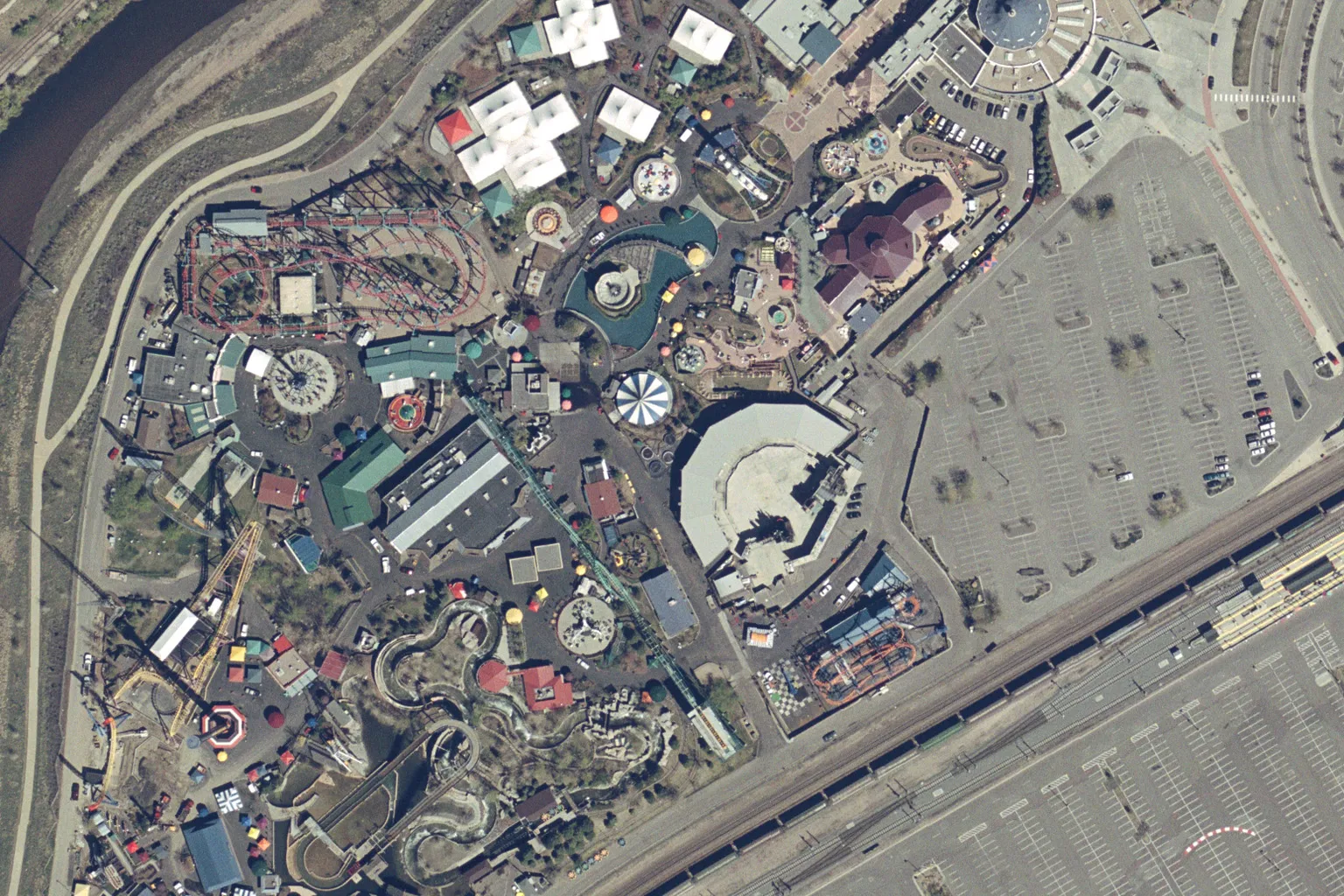 Elitch Gardens : l'expérience de réservation de Thomas à Denver