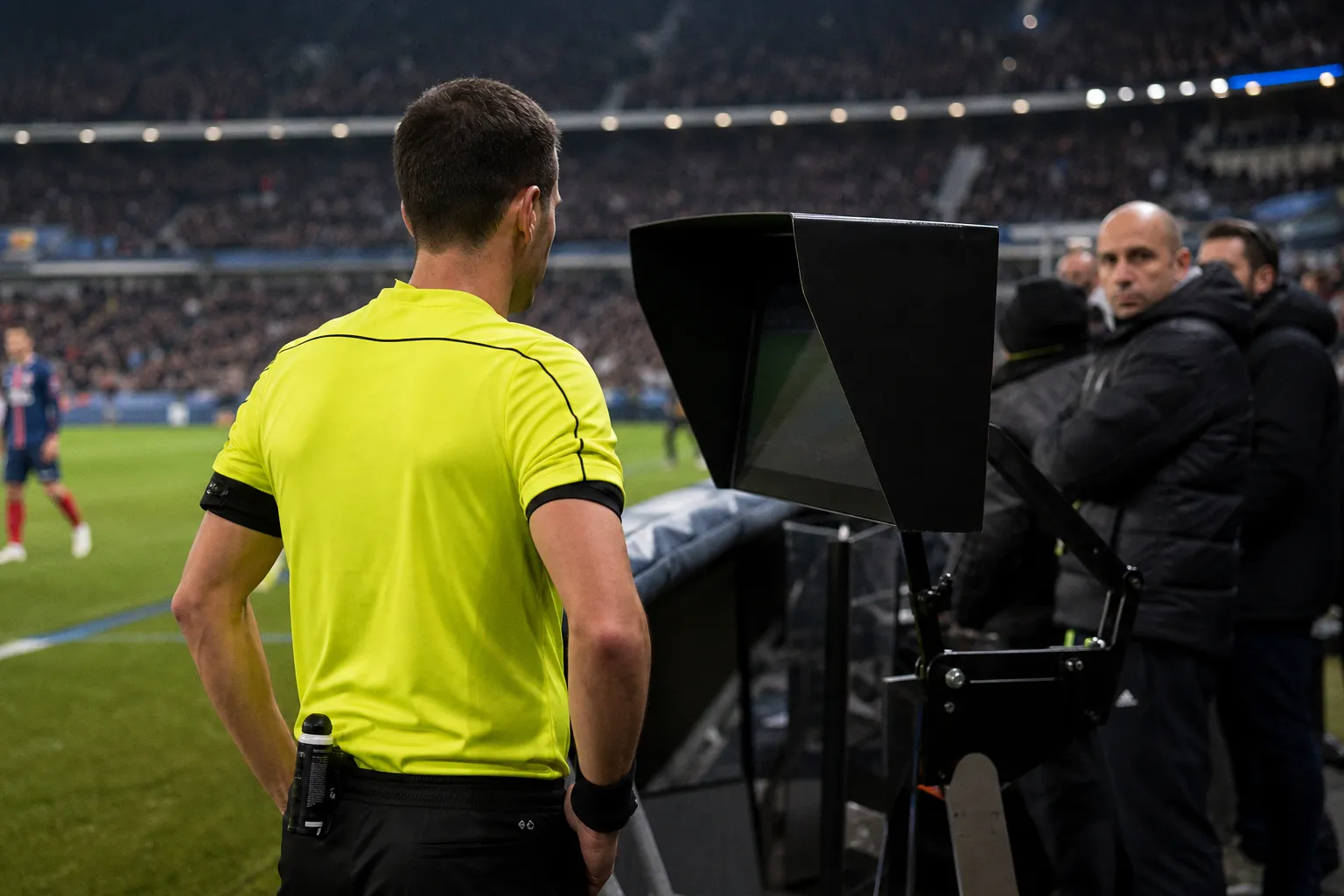 Instauration du système d'arbitrage vidéo allégé en National