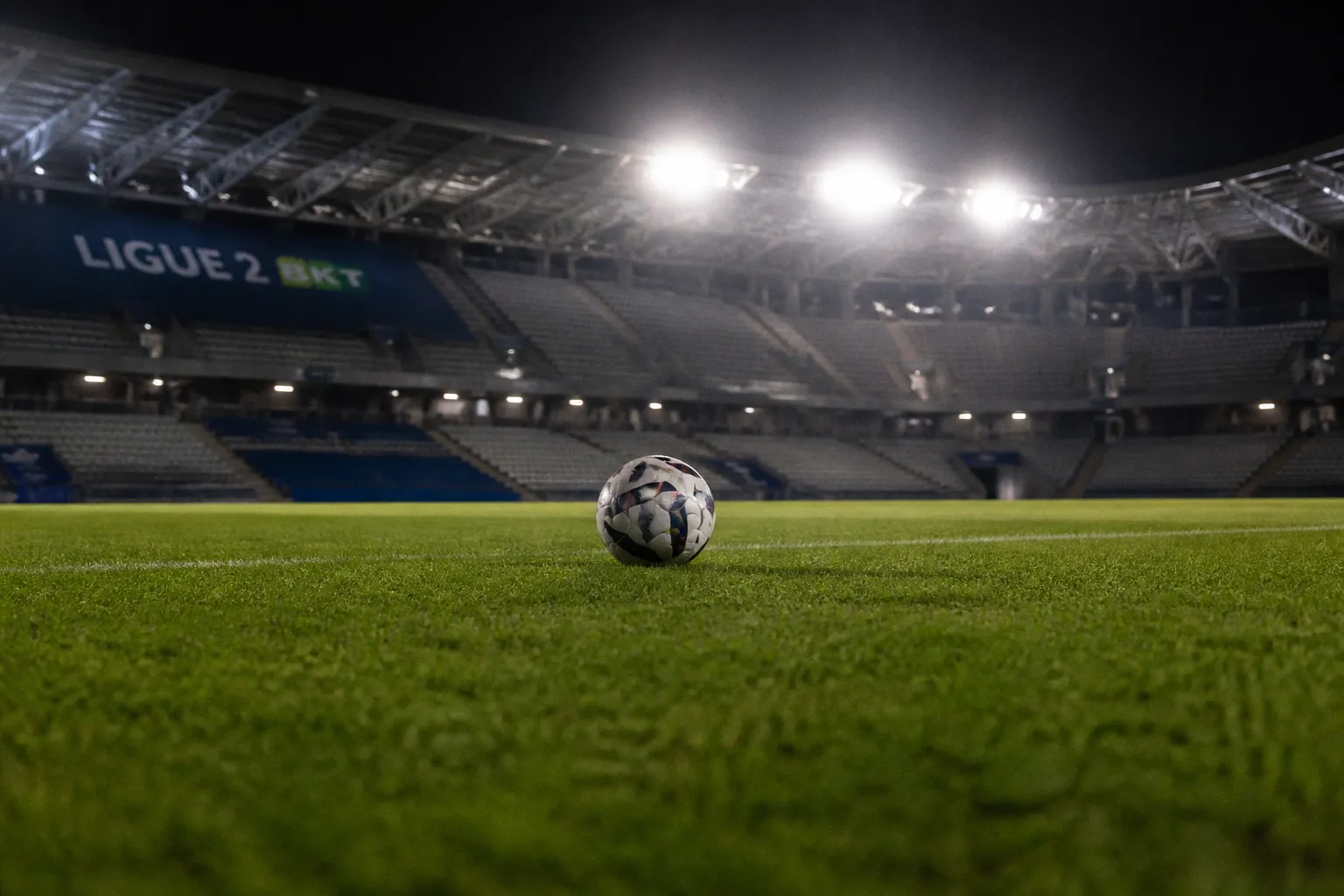 Ligue 2 BKT : ce qu'il faut savoir sur la diffusion du 14 août 2026