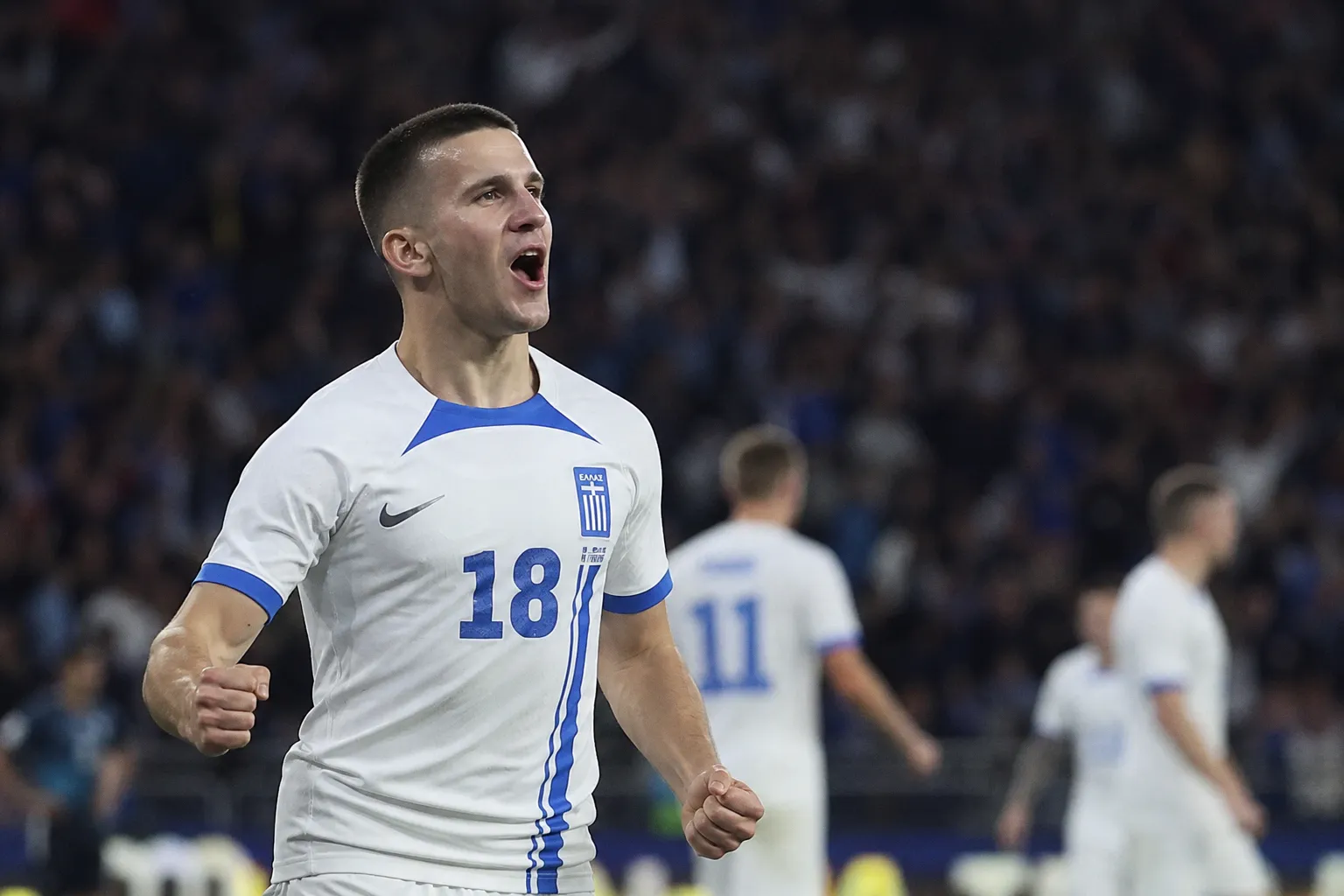 Mercato Arsenal : Christos Tzolis ciblé pour pallier le départ de Leandro Trossard
