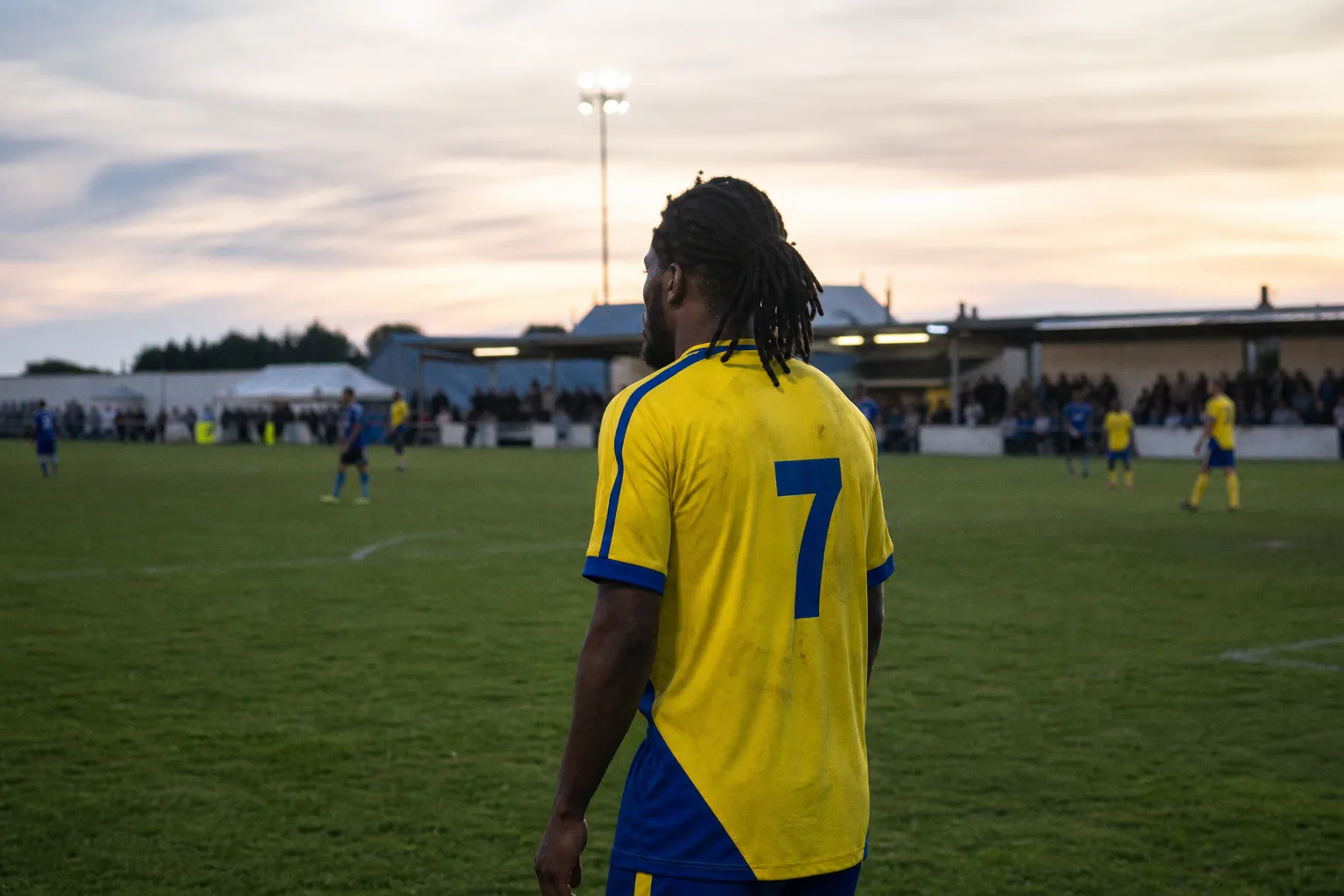 Mercato dans le Cotentin : les stratégies contrastées des clubs de R1 et R2
