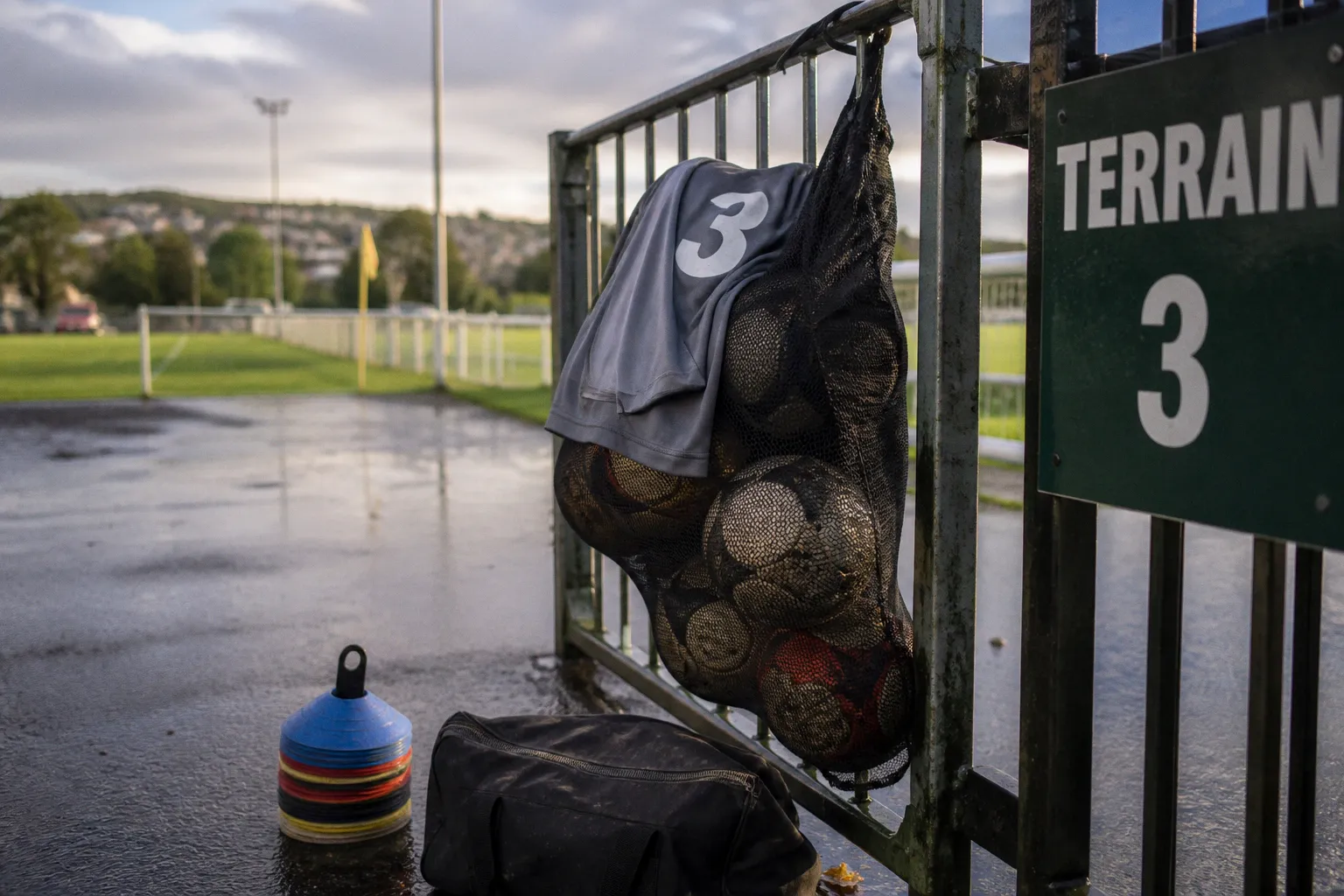 Trois espoirs réunionnais rejoignent l'élite du football français